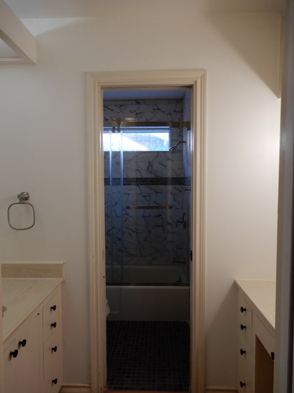 Building Photo - 609 N McColl Cir