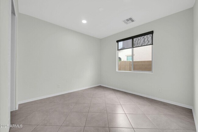Building Photo - 19026 W Becker Ln