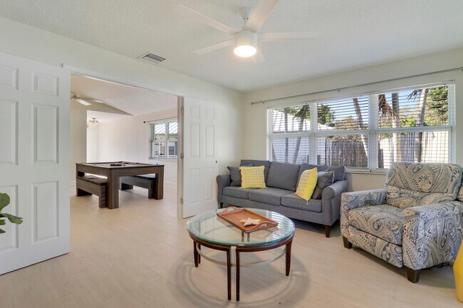 Building Photo - 125 Arrowhead Cir