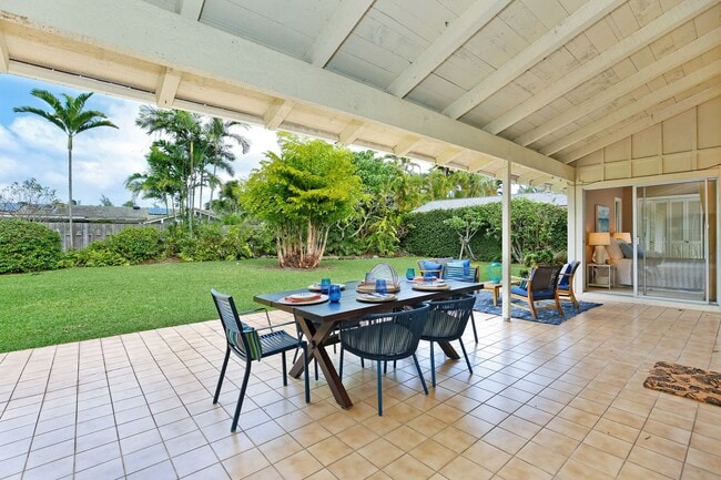 Building Photo - Spacious 3-bedroom, 2 bath home in Kailua