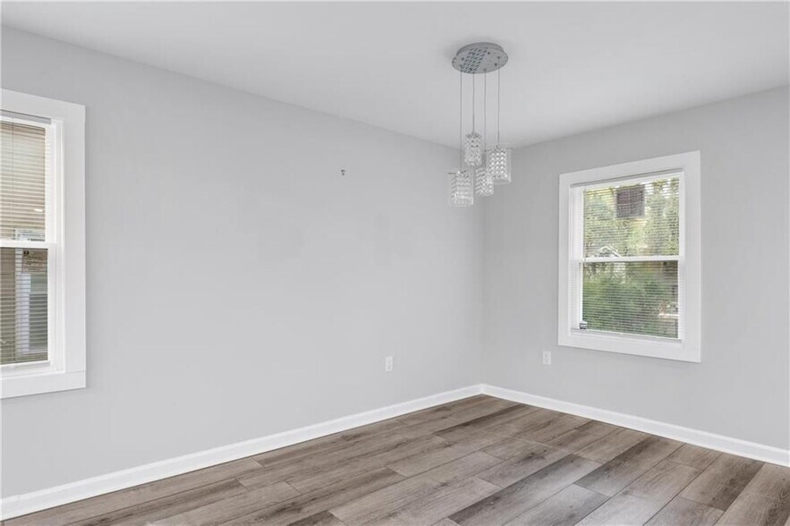 Building Photo - 1288 Lorenzo Dr SW