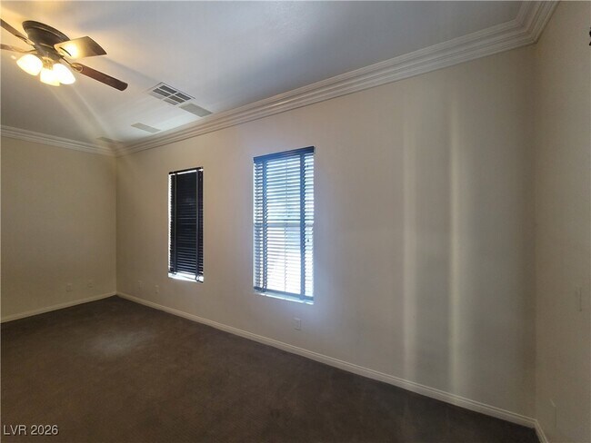 Building Photo - 9338 Wilderness Glen Ave