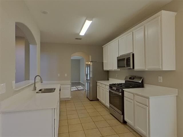 Building Photo - 2784 Sweetbriar Ln