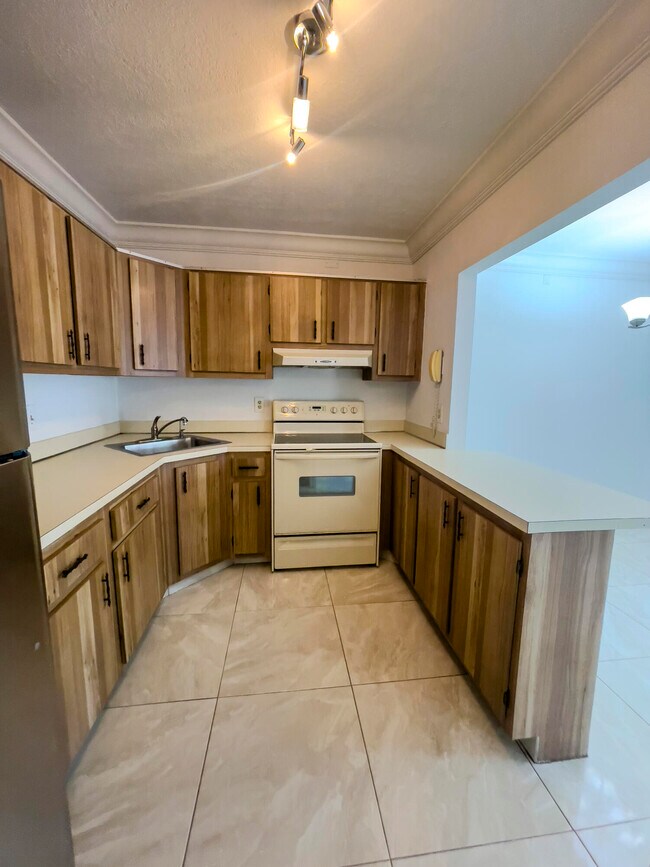 Building Photo - 3624 La Aires Ct