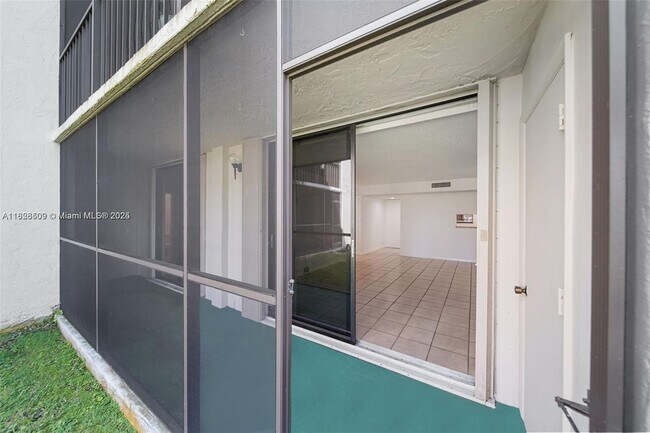 Building Photo - 8035 SW 107th Ave