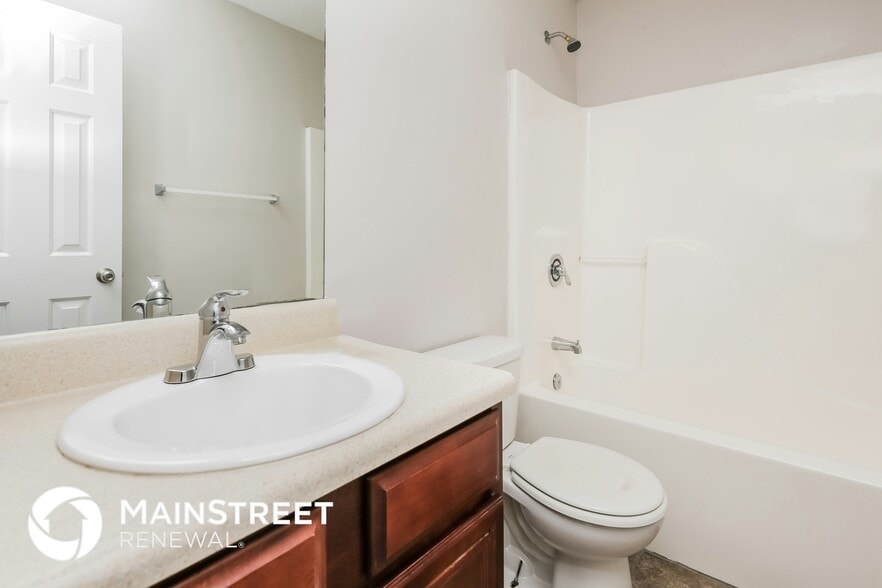 Building Photo - 420 Tarpan Ct