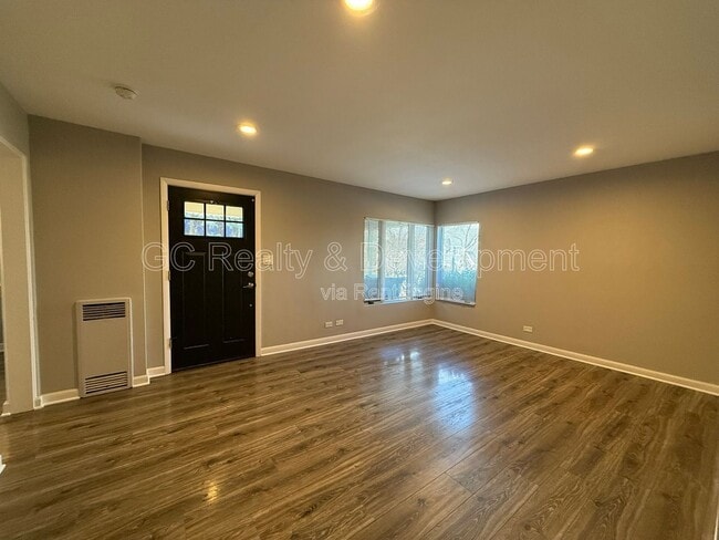 Building Photo - 829 S Monroe St