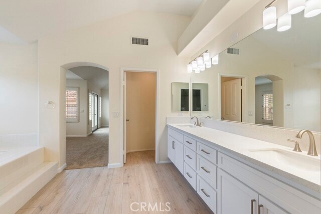 Building Photo - 11930 N Riviera