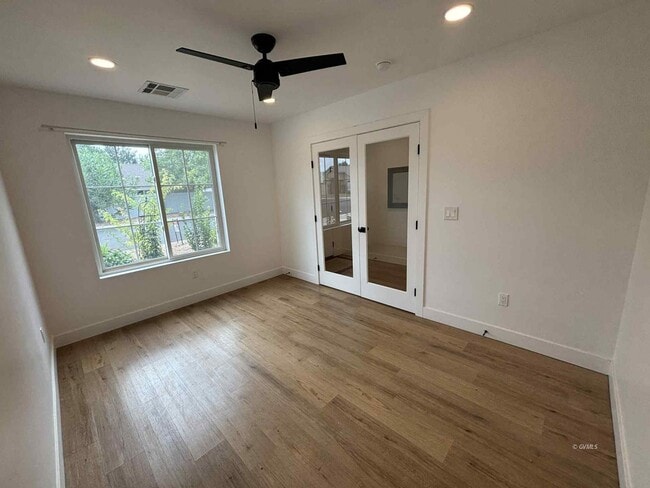 Building Photo - 1572 Kelson Pl