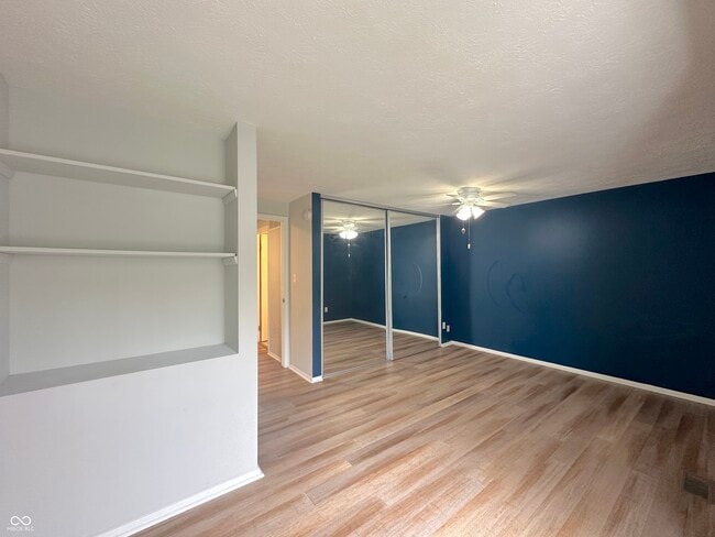 Building Photo - 9430 Aspen Grove Ln