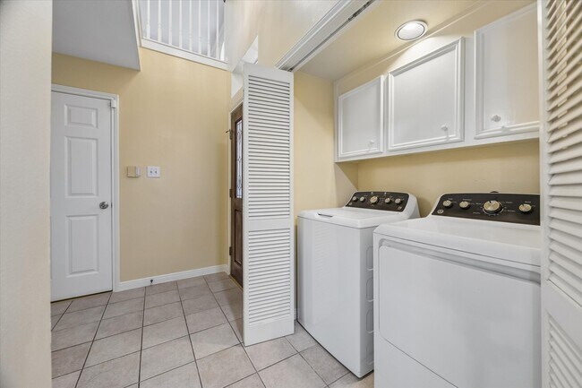 Building Photo - 2915 Jackson St