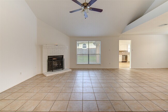 Building Photo - 18418 Arbormont Dr