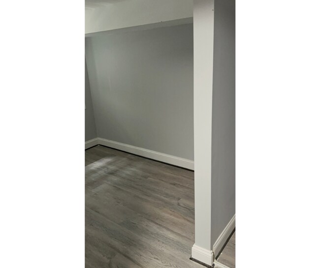 Building Photo - 2848 Edgecombe Cir S