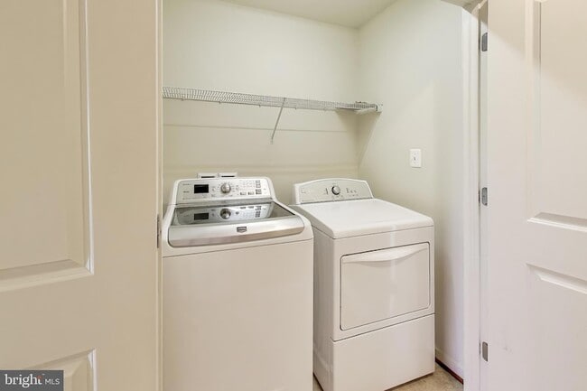 Building Photo - 13411 Deer Highlands Way