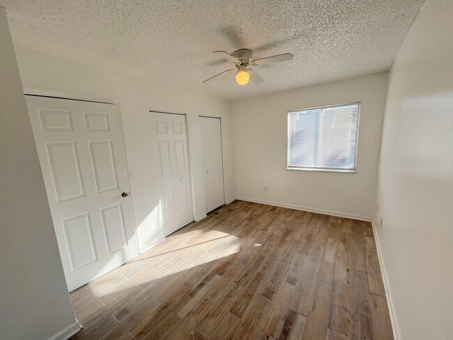 Building Photo - 5151 Picadilly Circus Ct