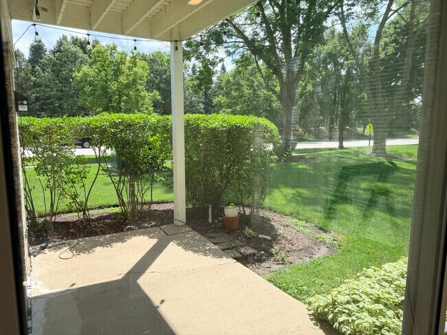 Building Photo - 251 Coventry Cir