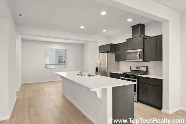 Building Photo - Beatiful New Construction Townhome In North Bethany, 3BR! Great Location, A+Schools!