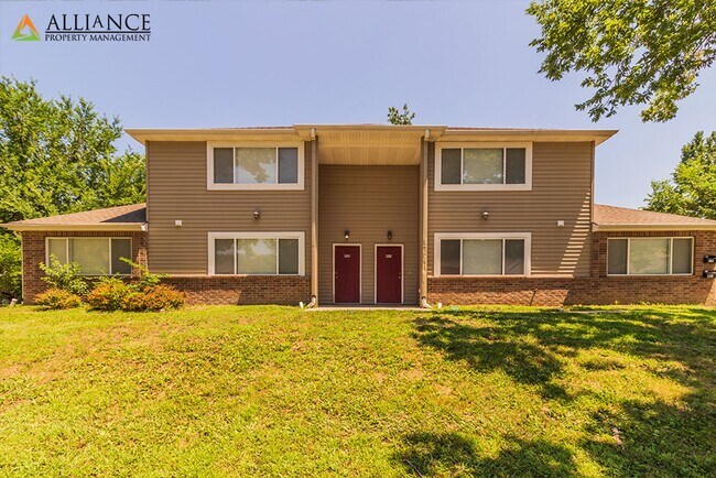 Primary Photo - Vattier St. 928-30