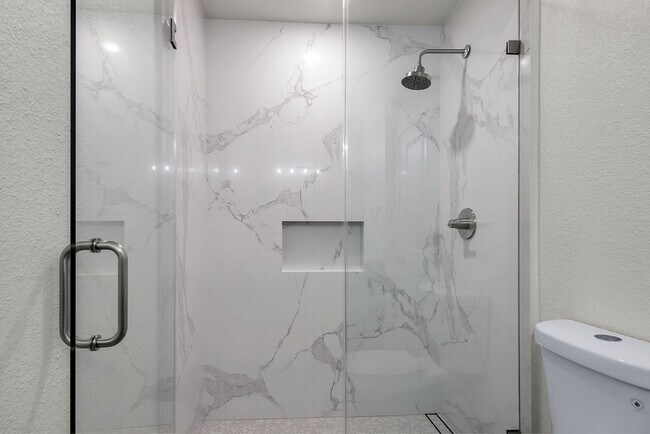 Building Photo - Malaga-GJA