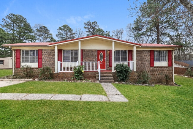 Primary Photo - Welcome to Tuscaloosa!