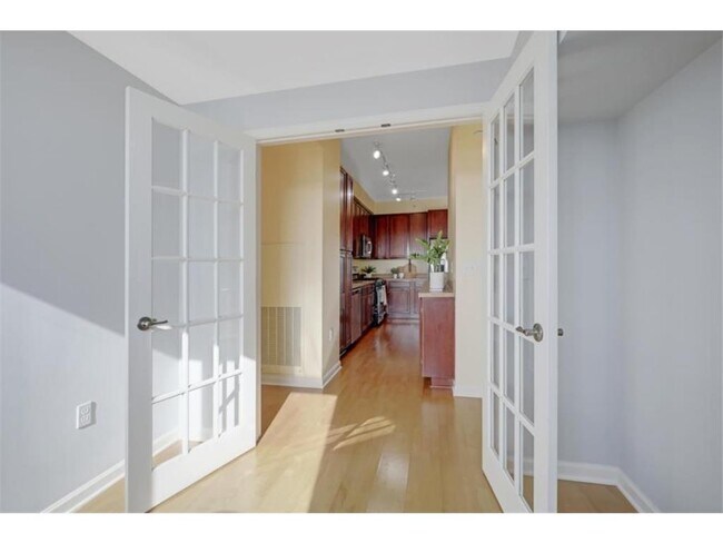 Building Photo - 500 E Grant St