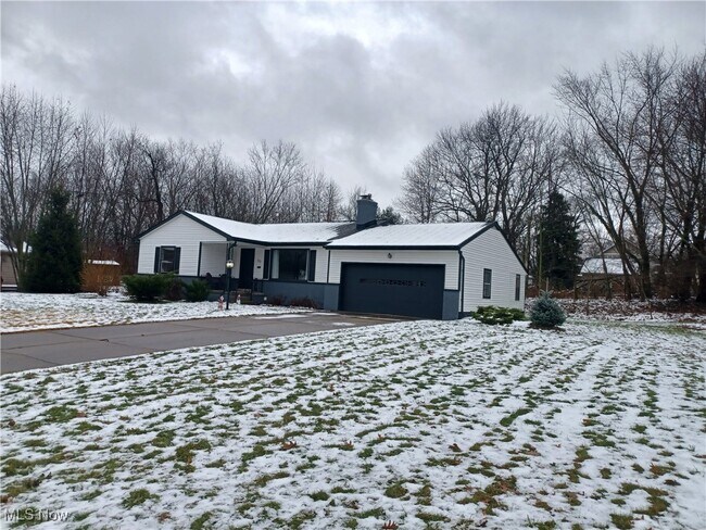 Building Photo - 55 Village Blvd