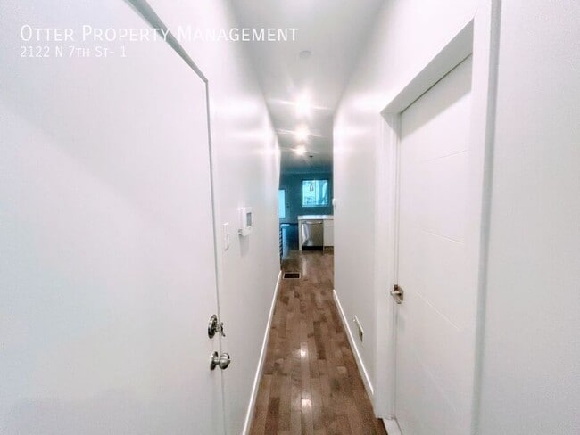 Building Photo - 2122 N 7th St