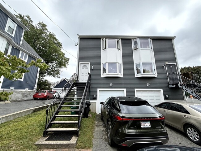 Building Photo - 43 Edenfield Ave