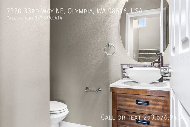 Building Photo - 7320 33rd Way NE