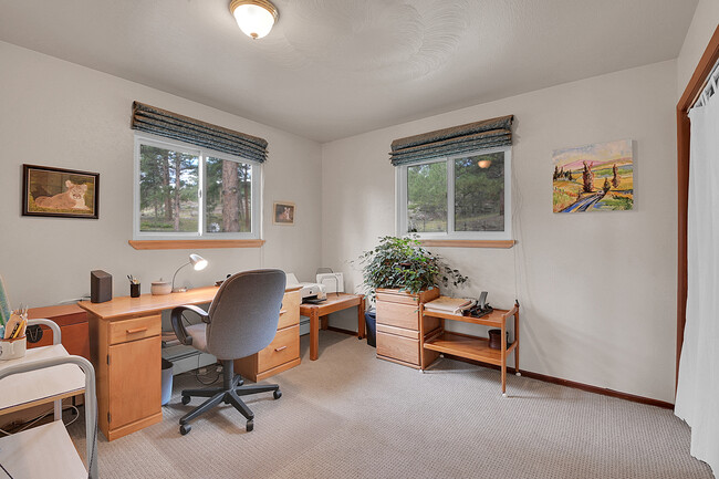 Building Photo - 5063 S Syndt Rd