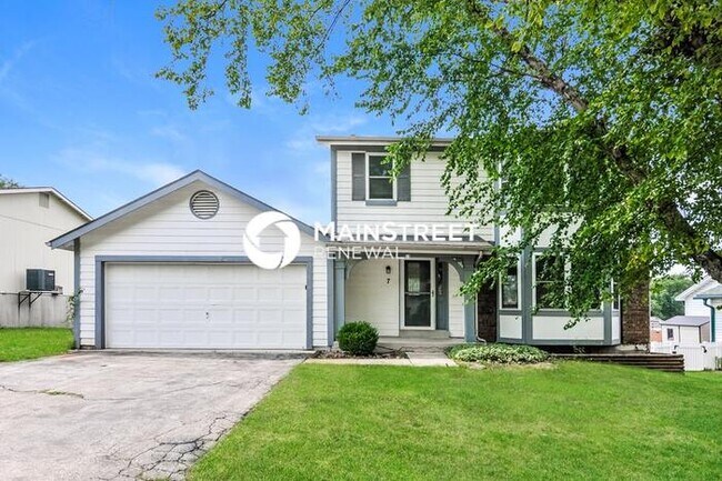 Primary Photo - 3 Bedroom Pet-Friendly Home in St Peters, MO with Main Street Renewal