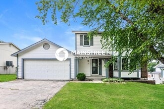 Building Photo - 3 Bedroom Pet-Friendly Home in St Peters, ...