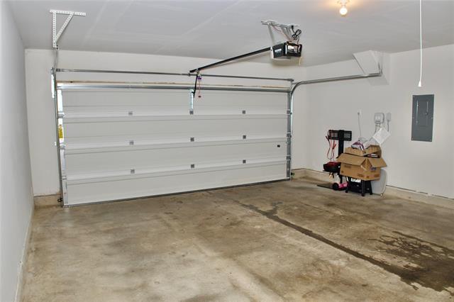 Building Photo - 13092 Yellowstone Wy