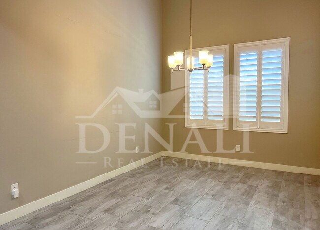 Building Photo - 4638 E Navigator Ln