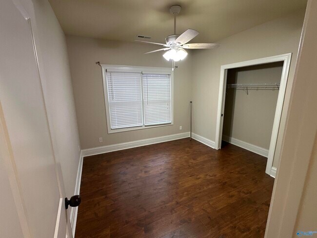 Building Photo - 6 Walnut Cove Blvd SW