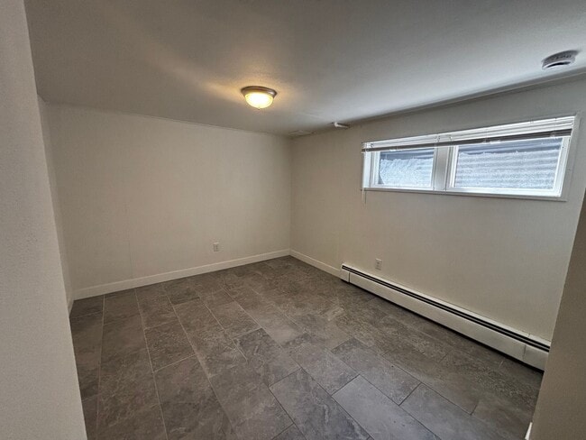 Building Photo - 1730 Converse Ave
