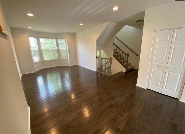 Building Photo - 2873 Henley Ln