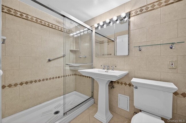 Building Photo - 135 Post Ave