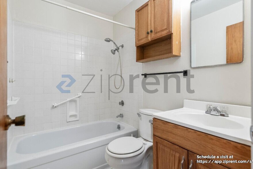 Building Photo - 321 Athol Ave