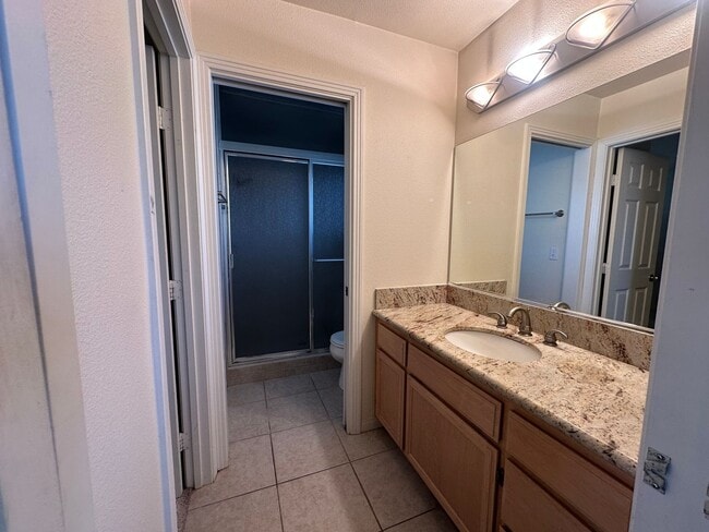 Building Photo - Welcome to this 5 Bedroom 3 Bath Home!