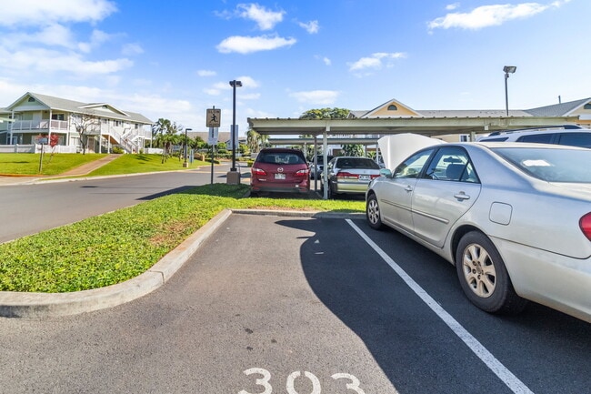 Building Photo - 94-510-510 Lumiaina St