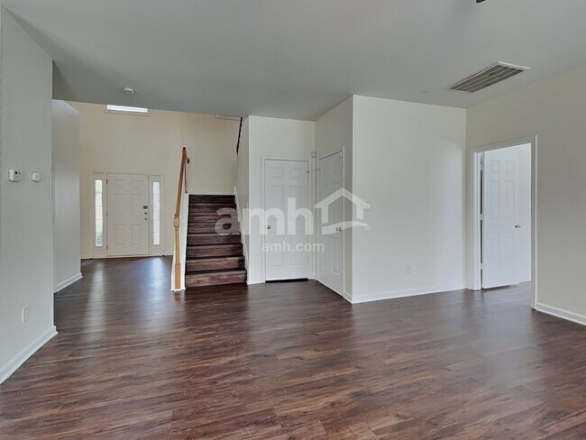 Building Photo - 4544 Fairport Ct