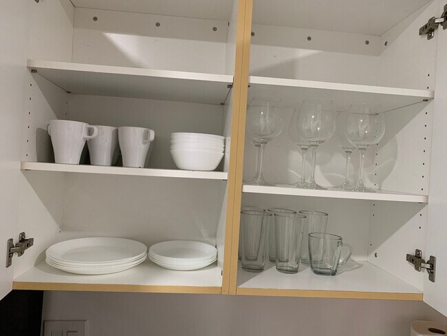 Building Photo - 2280 SW 32nd Ave