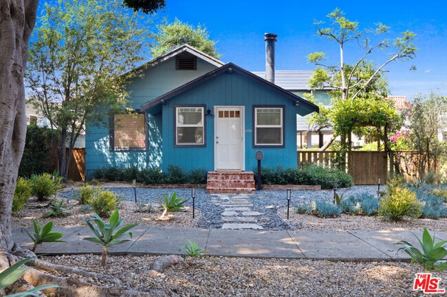 Building Photo - 4260 Lincoln Ave