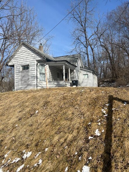 Primary Photo - 718 N Wapello St.