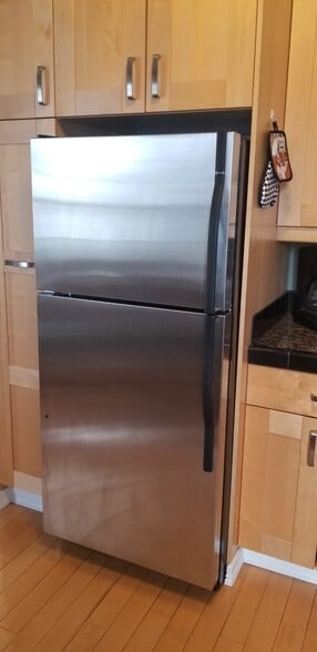 Building Photo - 1219 Burwell St