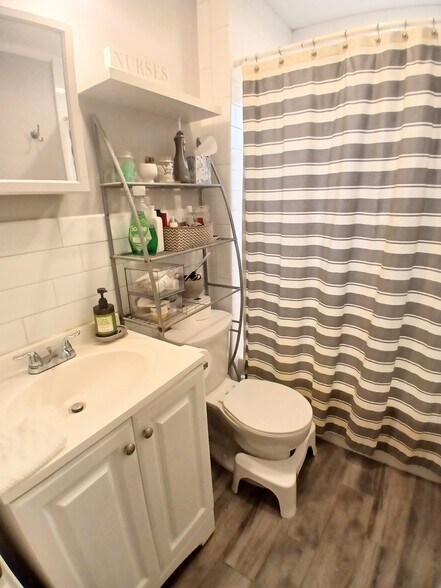 Building Photo - 9 Pitman Ave