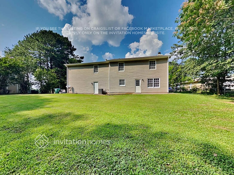 Building Photo - 1759 Killian Hill Rd SW
