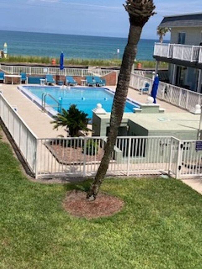 Building Photo - 2820 Ocean Shore Blvd