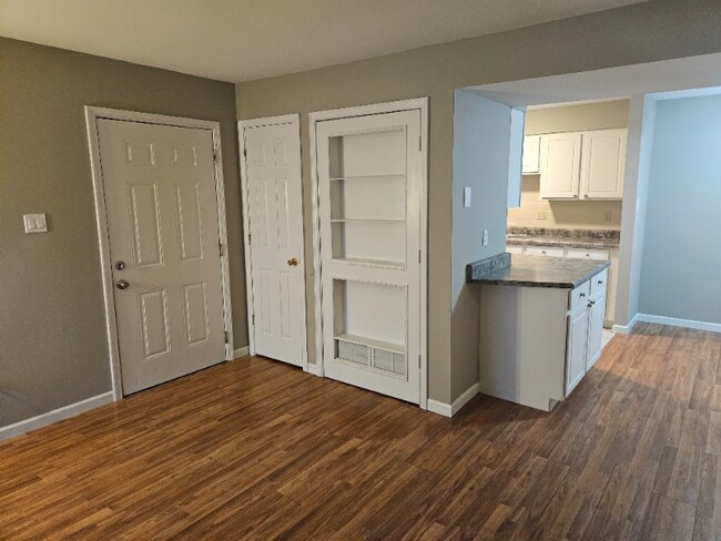 Building Photo - 2339 Sandalwood Creek Ct